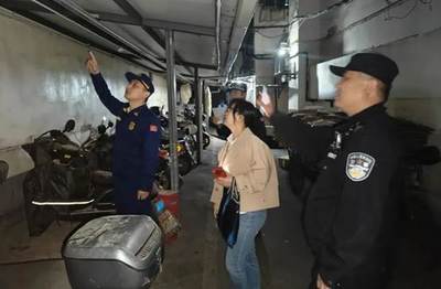 小区电动自行车自燃引起火情,罪魁祸首是&hellip;